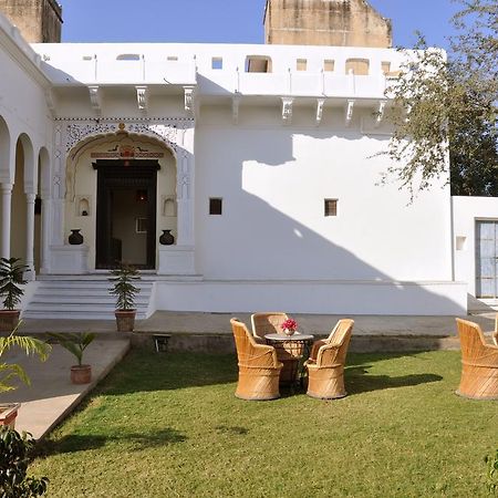 Hotel Chobdar Haveli Mandāwa Exteriör bild