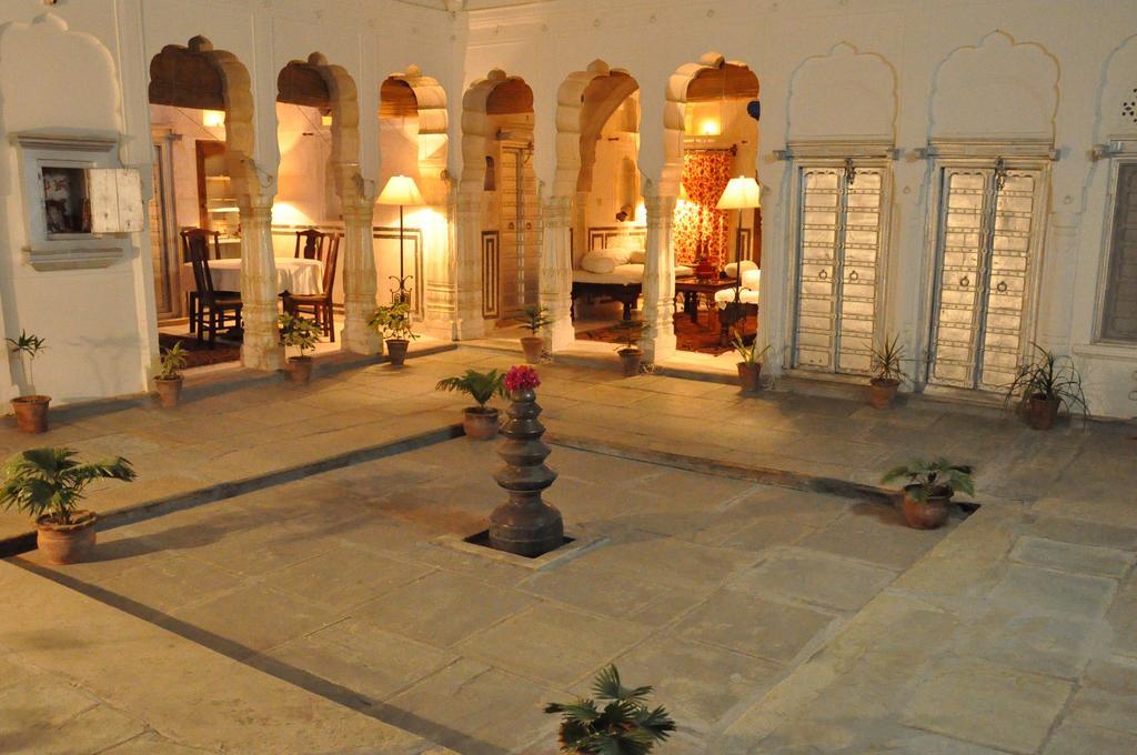 Hotel Chobdar Haveli Mandāwa Exteriör bild